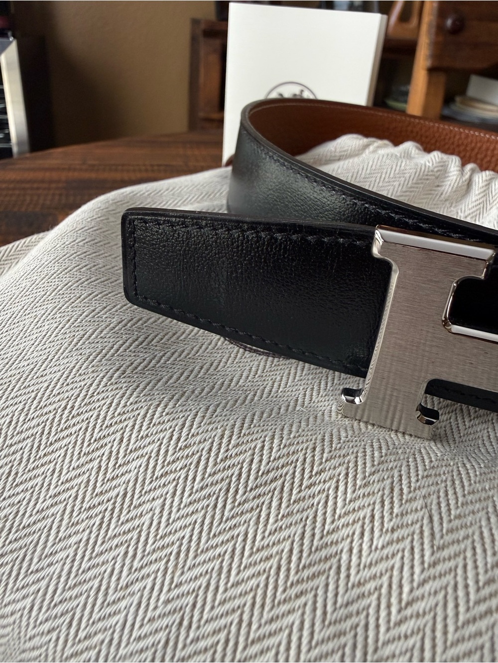 Hermes Reversible Calfskin Belt with H Buckle in Brushed Silver - Picture 6 of 11